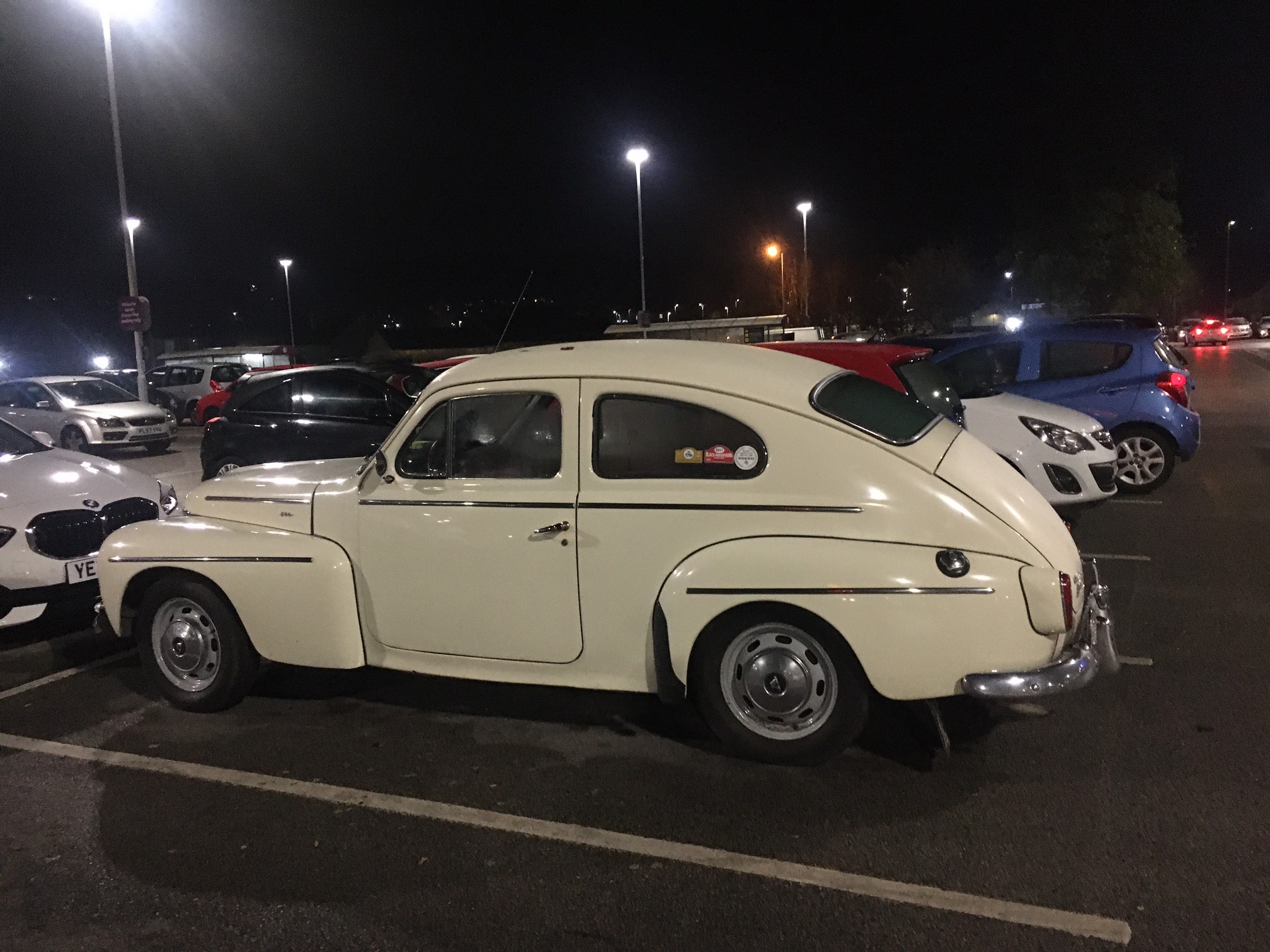 volvo.jpg