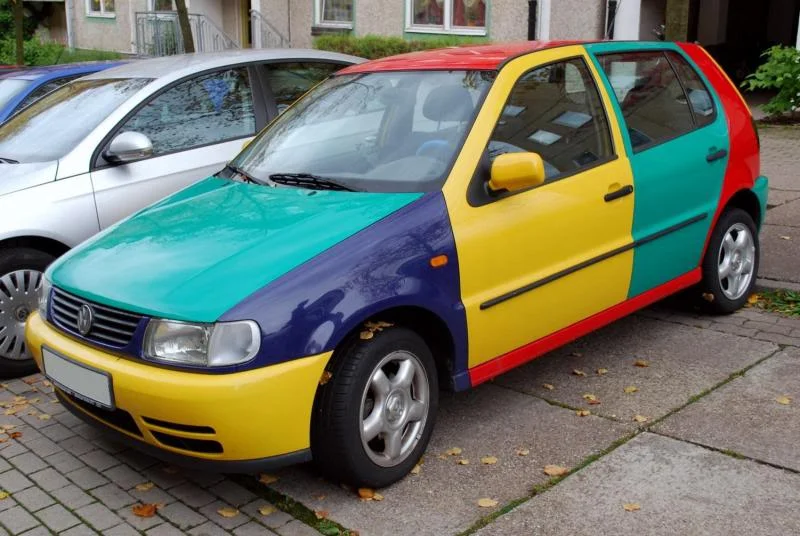 VW_Polo_III_Harlekin_zpse8d4ee00.webp