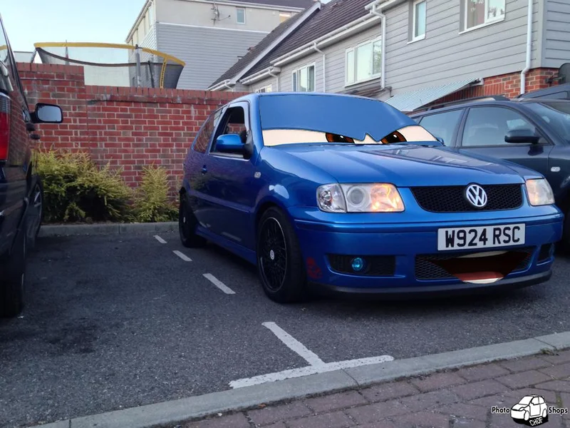 VW_Polo_Pixared_Metalic_Blue.webp