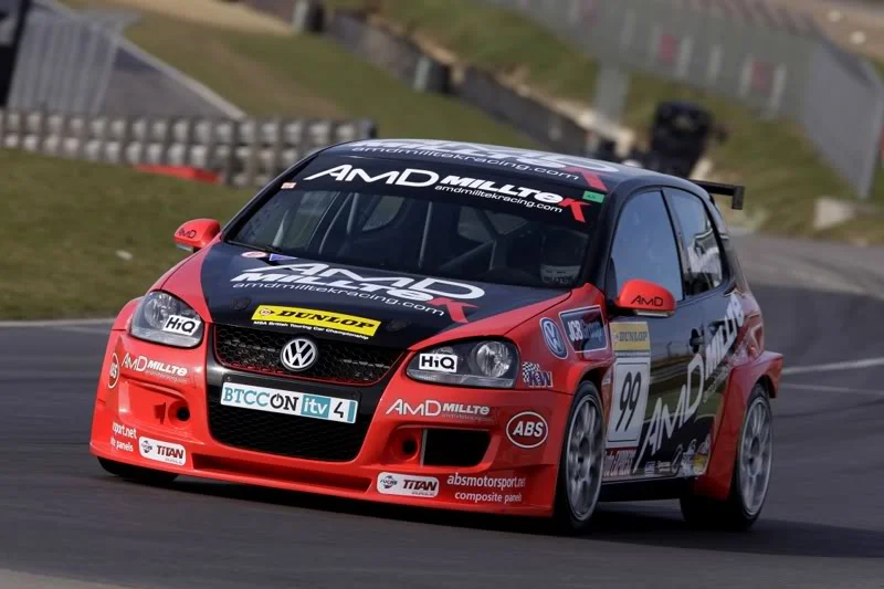 vwgolf02800x600.webp