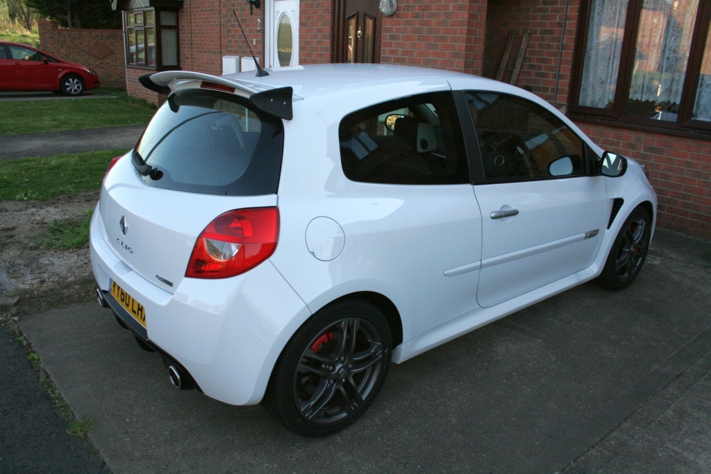 white8.jpg