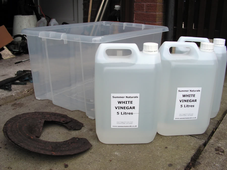whitevinegar.jpg