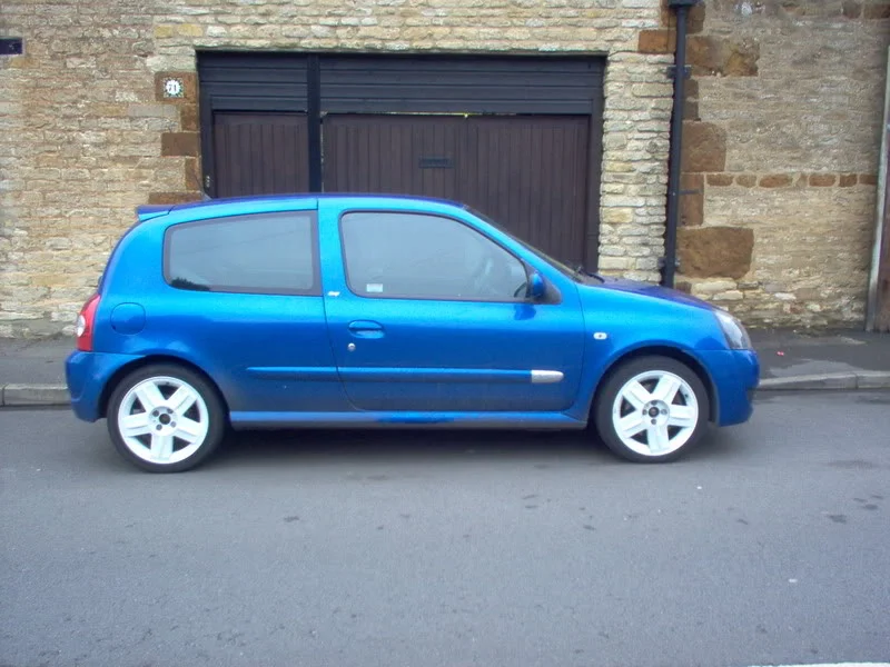 whitewheels040.webp