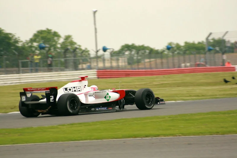 world%20series%20by%20renault%20120.webp