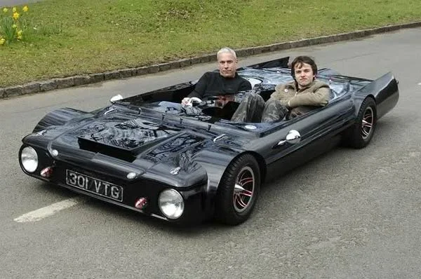 worlds_lowest_car2.webp