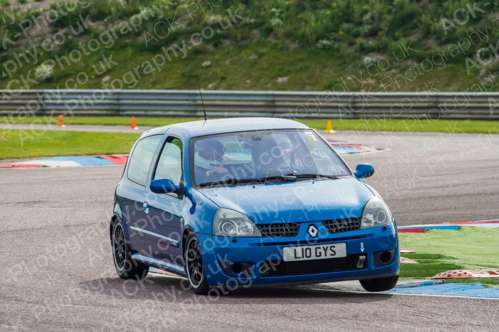 Xpx2L7Wj-1442146655-BdJ8gBQn_watermarked.webp