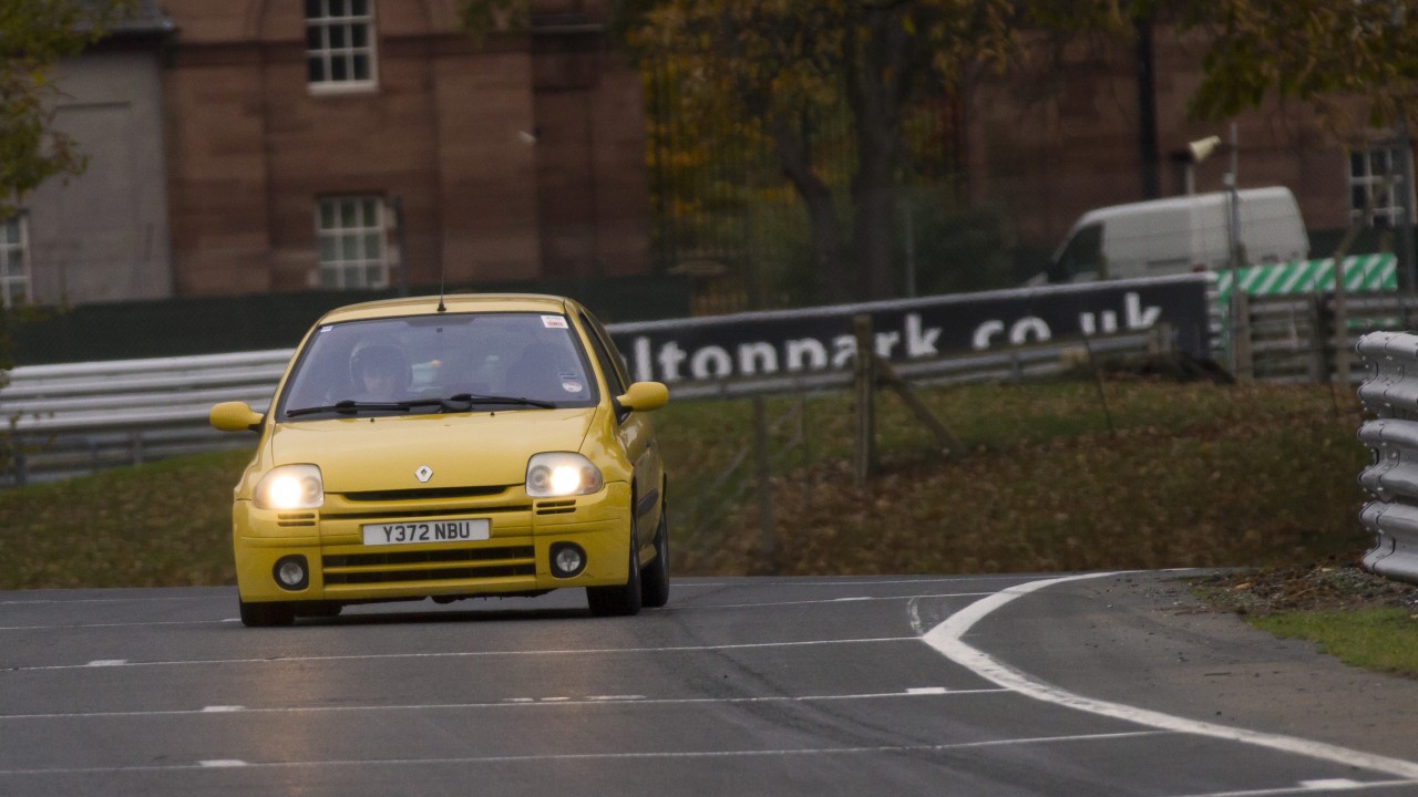 yellow-172-1280x720-52889e2587602.jpg