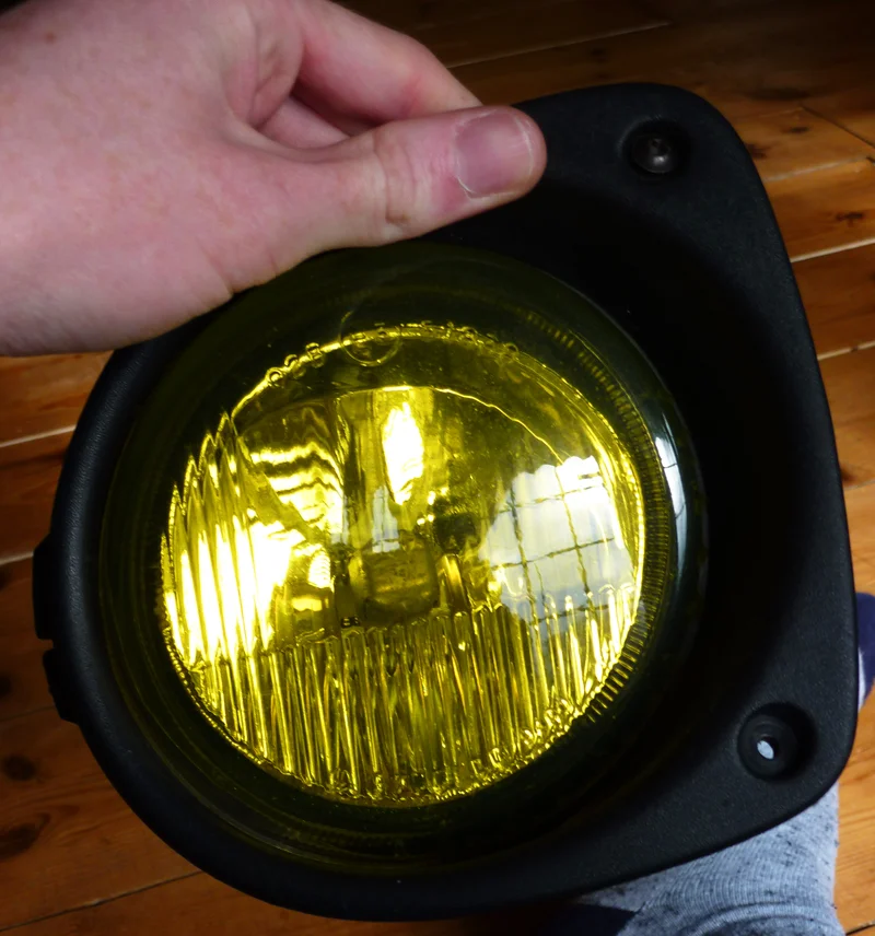 yellow-tint-fogs-01_zps1576ce49.webp