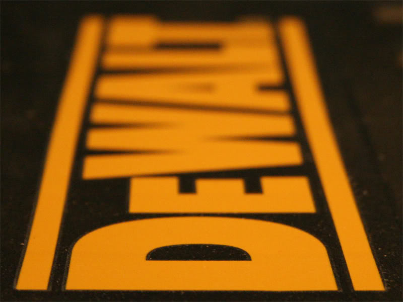 yellow1.jpg