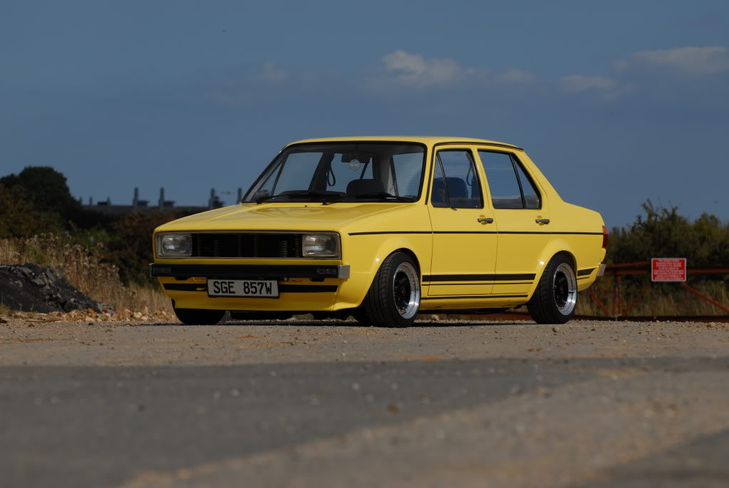 Yellowmk1jetta2489.jpg