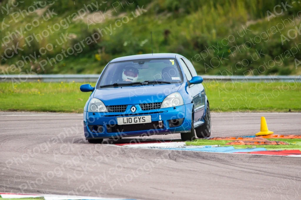 ynsNbA3I-1442216703-79DedRcu_watermarked.webp
