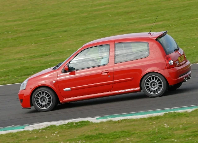 ZXXClio11.webp