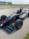F2000.webp